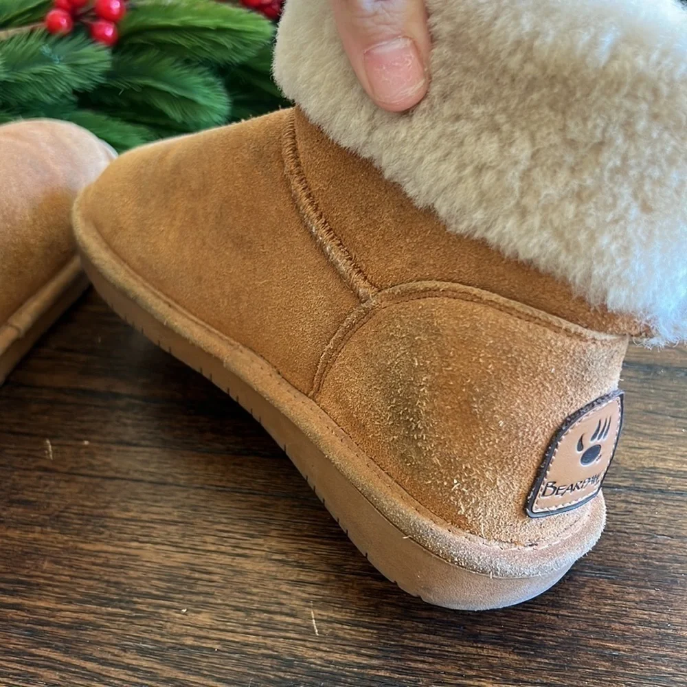 bearpaw abby cuffed tab boot hickory | size 7